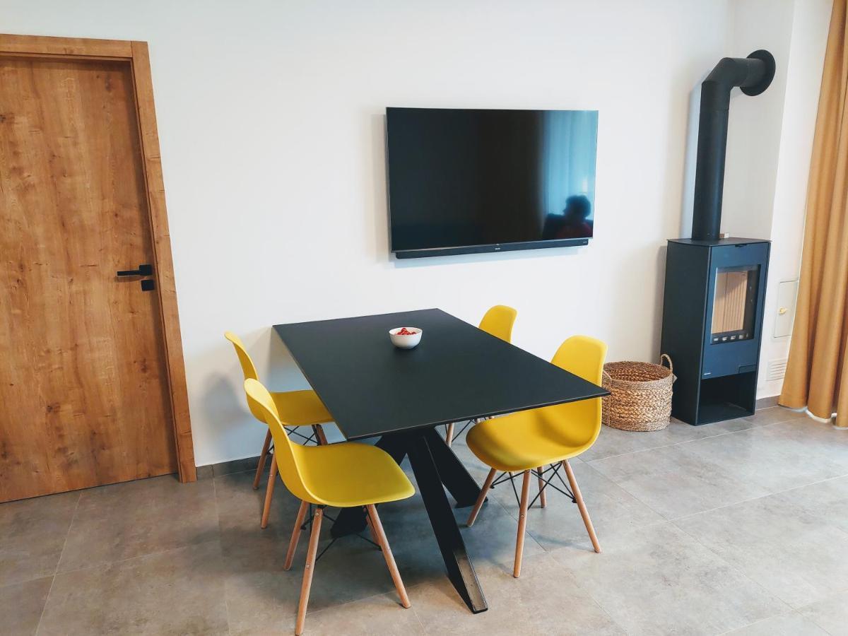 Jura Apartment *